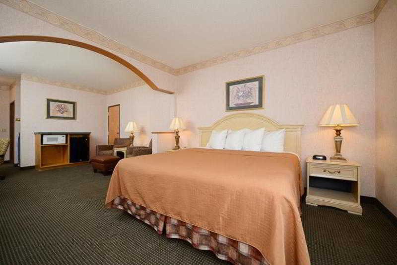 Best Western Circus City Inn Peru Zewnętrze zdjęcie